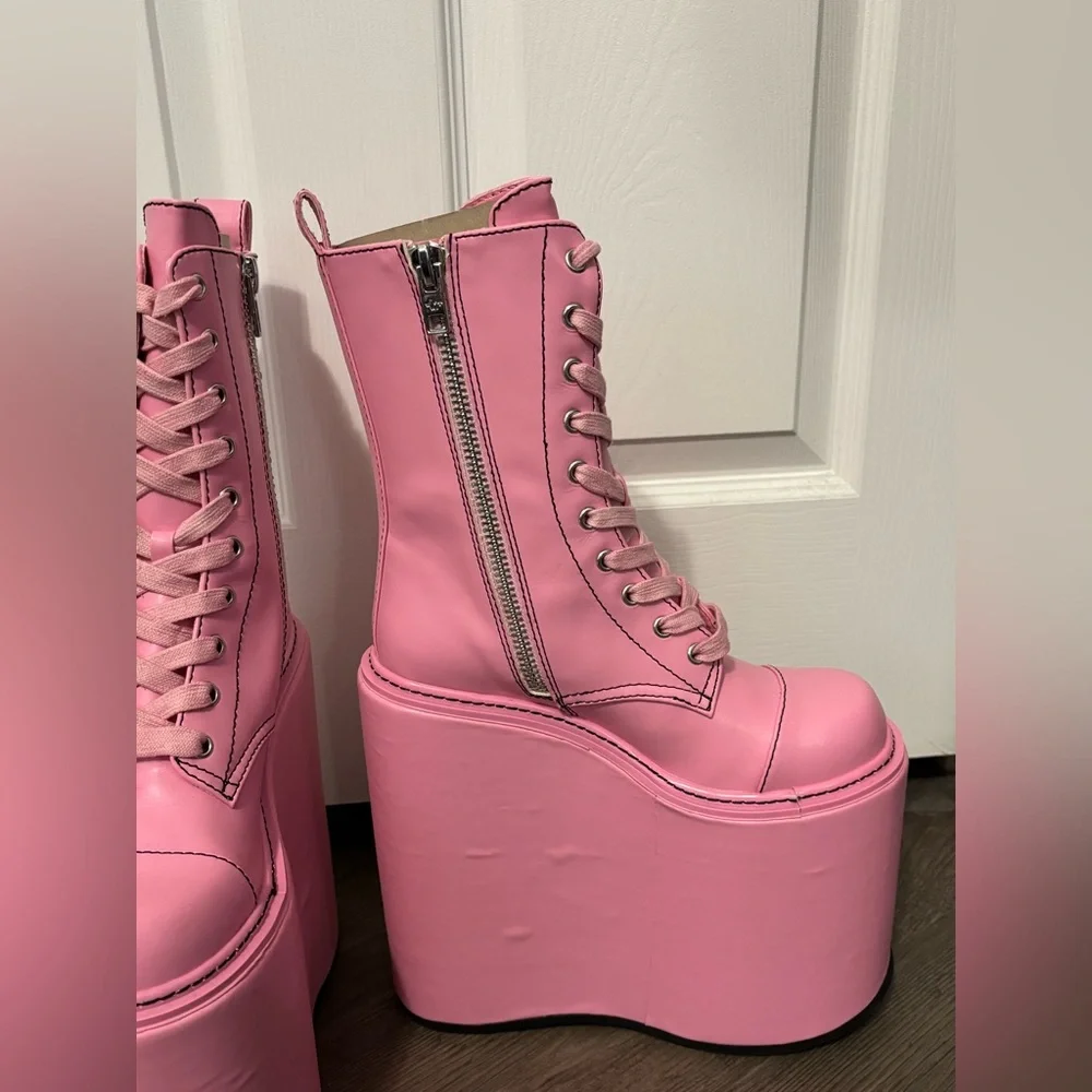 NWOB Dolls Kill / Current Mood Pink Never Censored Platform Boots